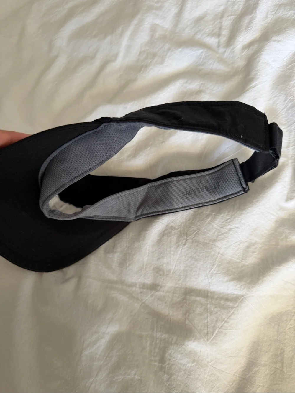 adidas Aeroready Black sun Visor with White Logo Accent hat visor adjustable